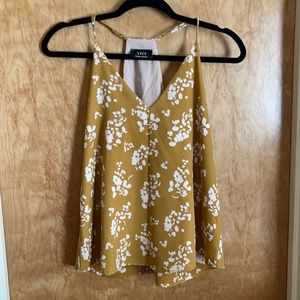 Vici floral cami in mustard golden size XS fit M